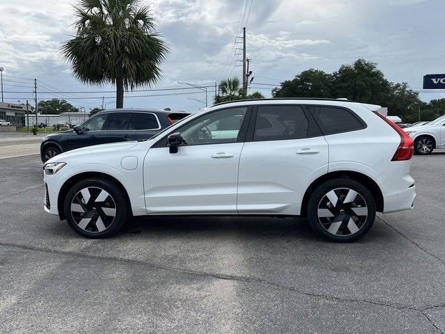 new 2025 Volvo XC60 Plug-In Hybrid car