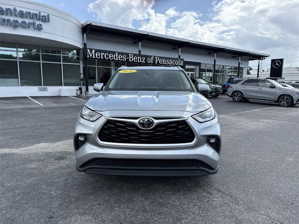 used 2021 Toyota Highlander car, priced at $30,750