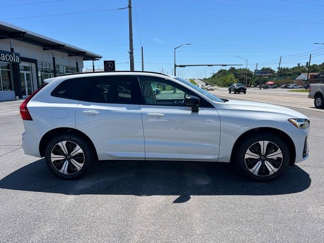 new 2024 Volvo XC60 Recharge Plug-In Hybrid car