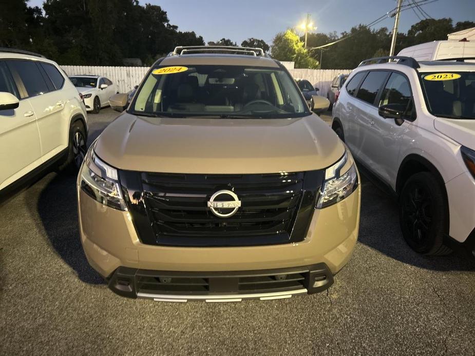 used 2024 Nissan Pathfinder car, priced at $44,548