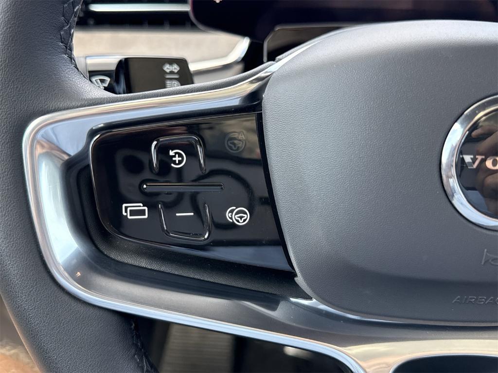 used 2025 Volvo EX90 car, priced at $70,000