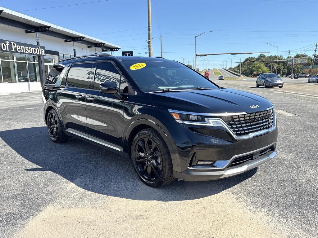 used 2022 Kia Carnival car, priced at $32,500