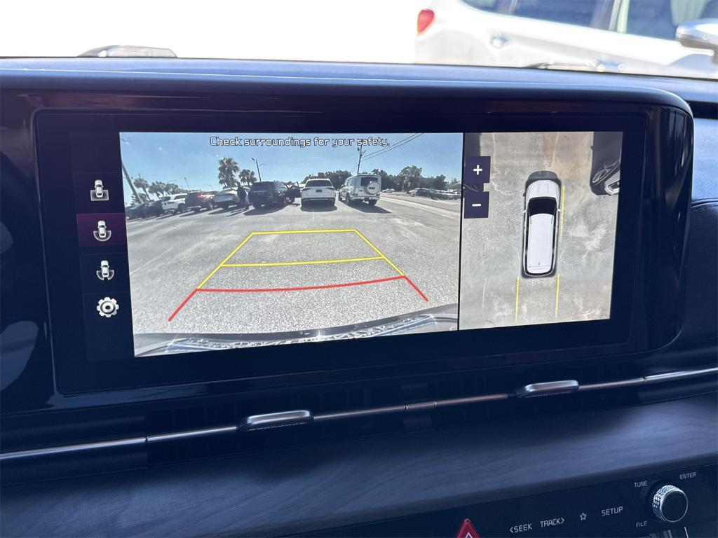 used 2022 Kia Carnival car, priced at $32,500