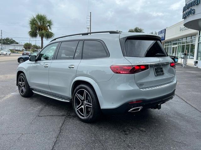 new 2024 Mercedes-Benz GLS 450 car