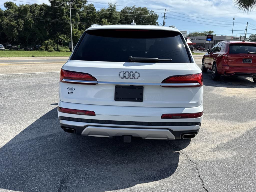 used 2025 Audi Q7 car, priced at $64,300