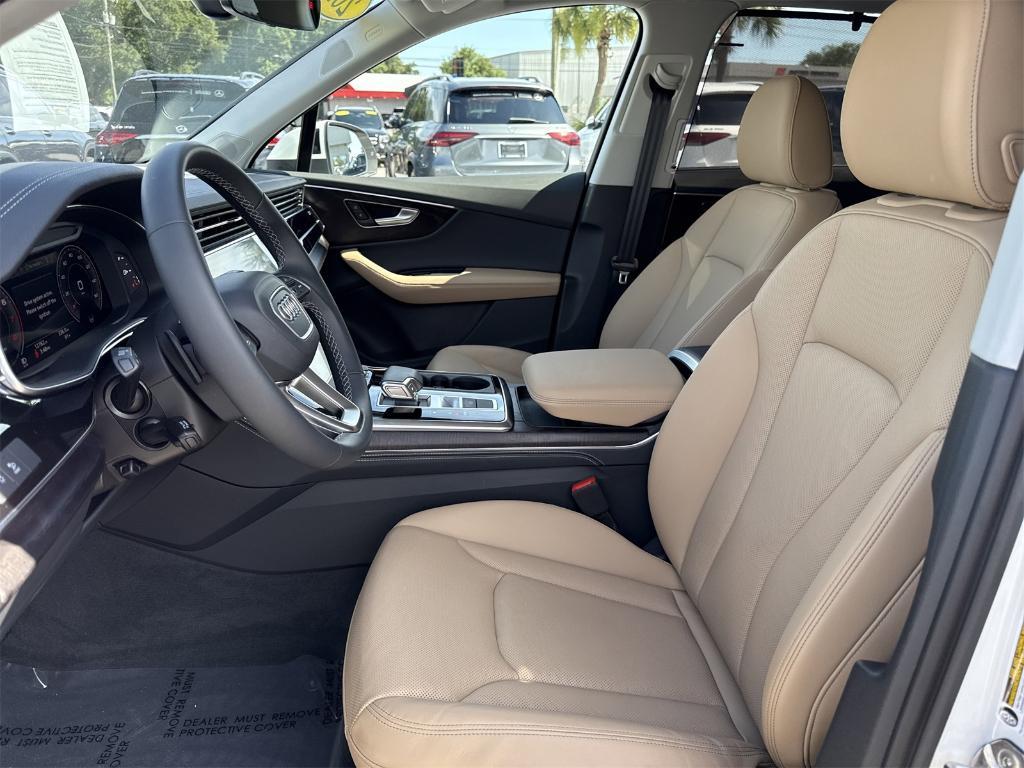 used 2025 Audi Q7 car, priced at $64,300