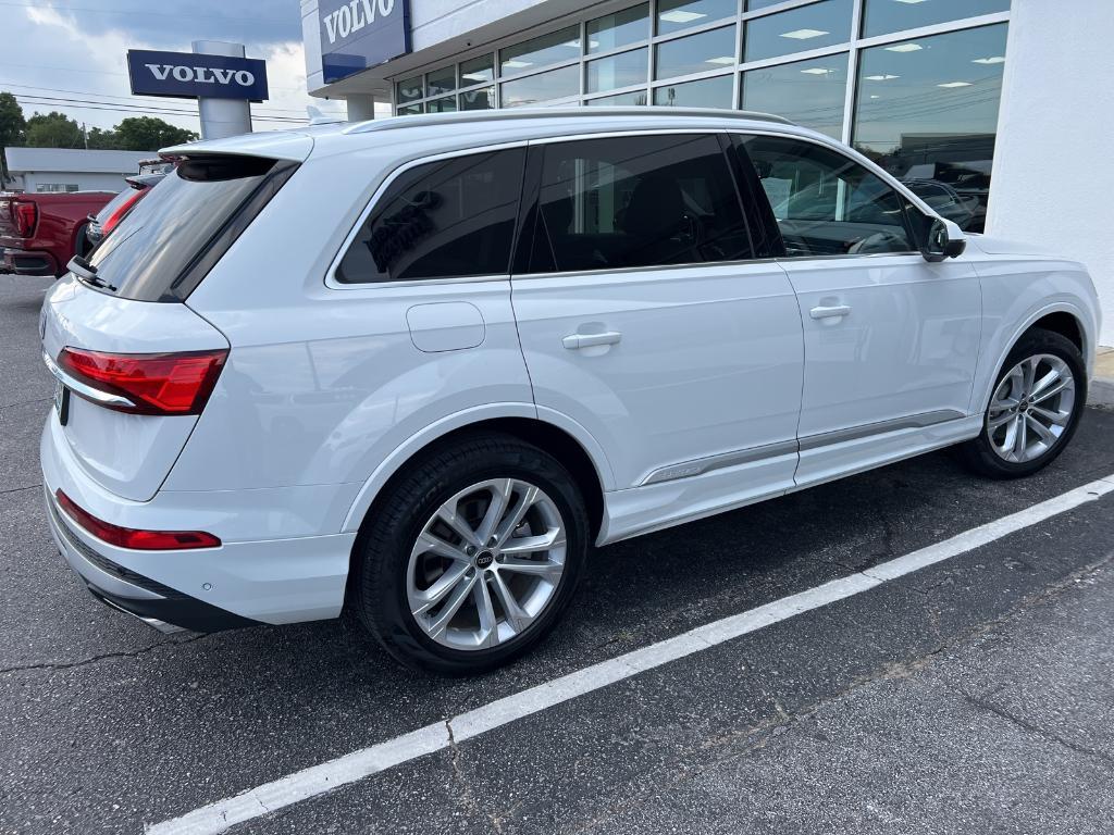 used 2025 Audi Q7 car, priced at $66,000
