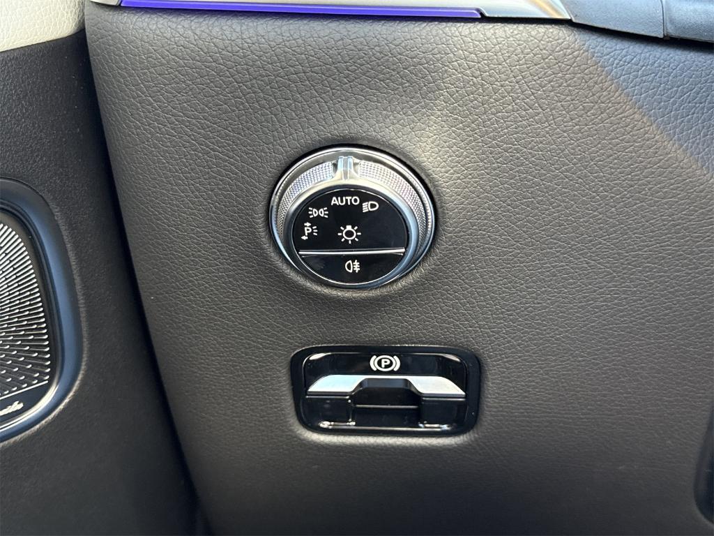 new 2026 Mercedes-Benz GLC 300 car