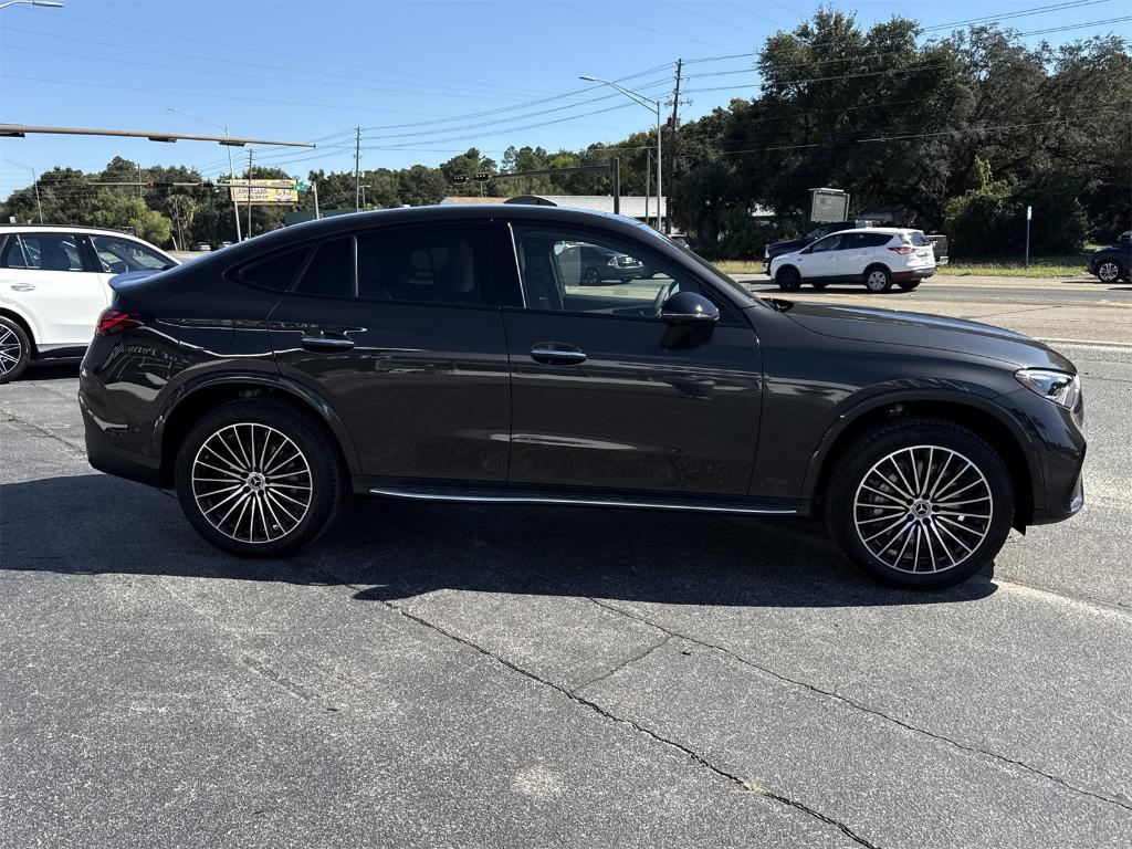 new 2026 Mercedes-Benz GLC 300 car