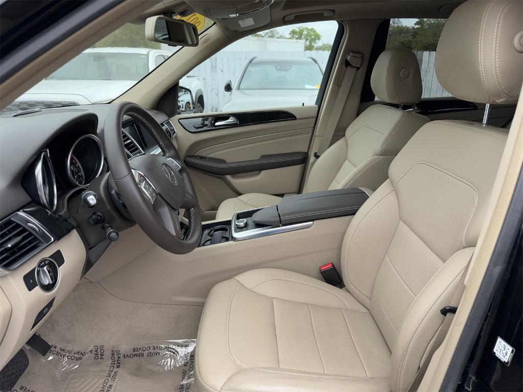 used 2015 Mercedes-Benz M-Class car, priced at $20,000