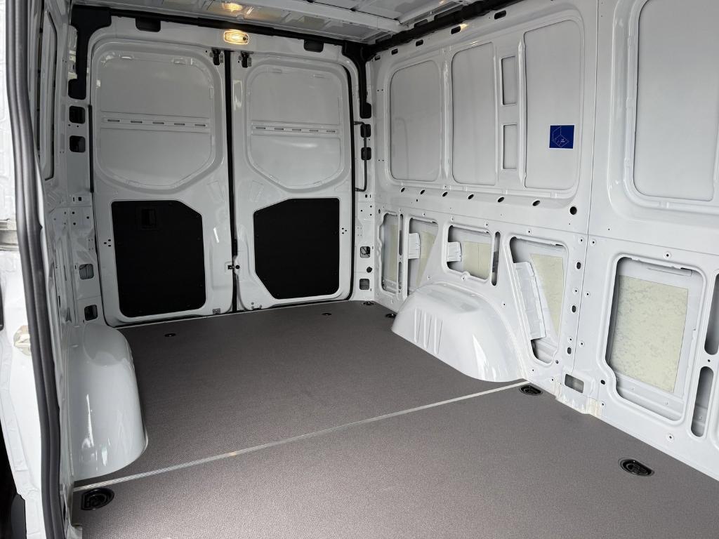 new 2025 Mercedes-Benz Sprinter 2500 car