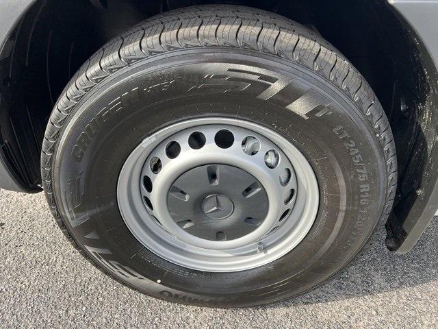 new 2024 Mercedes-Benz Sprinter 2500 car