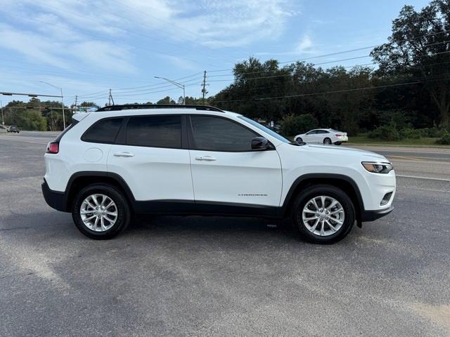 used 2022 Jeep Cherokee car, priced at $29,888