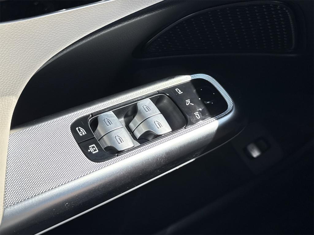new 2026 Mercedes-Benz E-Class car