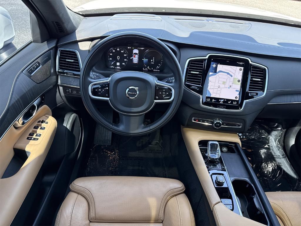 used 2022 Volvo XC90 Recharge Plug-In Hybrid car