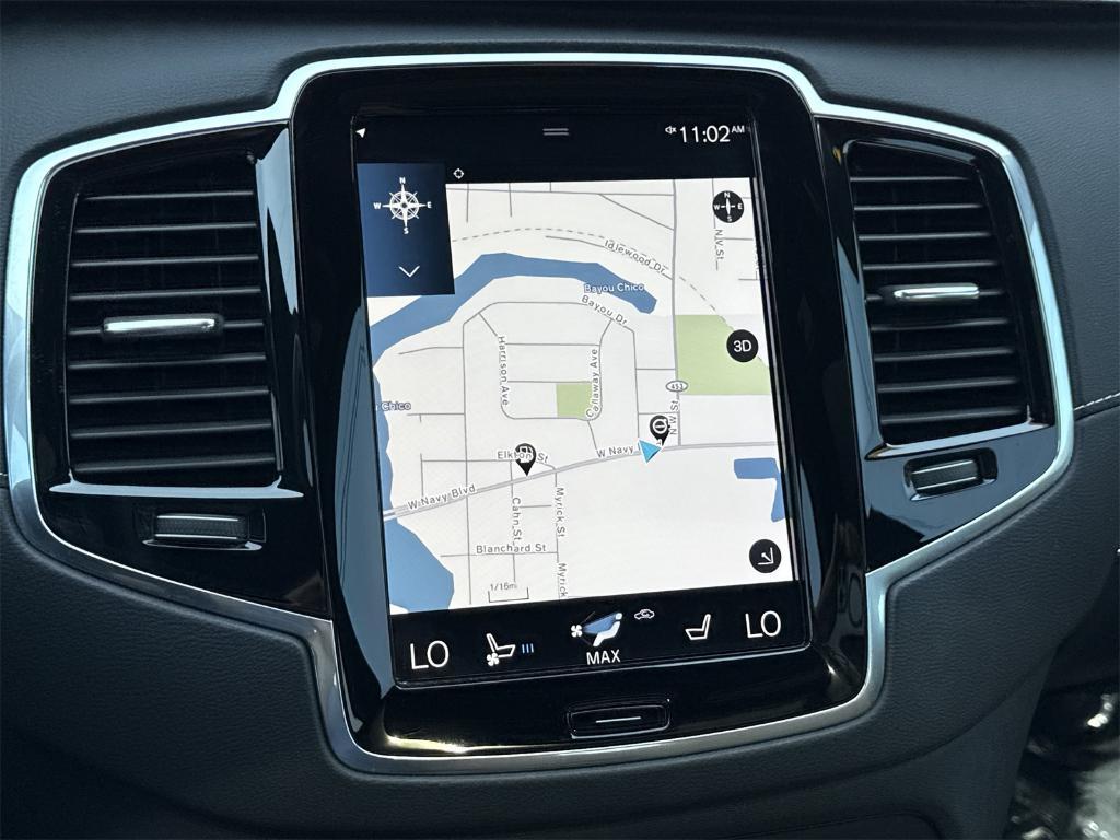 used 2022 Volvo XC90 Recharge Plug-In Hybrid car