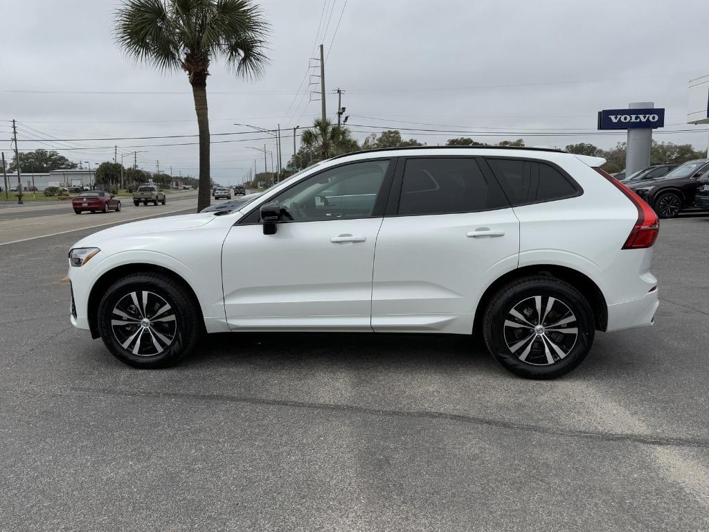 new 2025 Volvo XC60 car