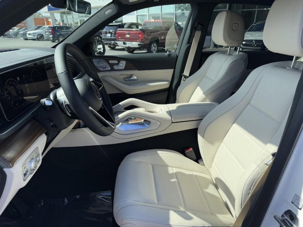 new 2025 Mercedes-Benz GLE 450 car
