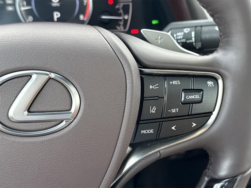 used 2021 Lexus ES 350 car, priced at $37,500