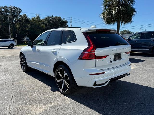 new 2025 Volvo XC60 car