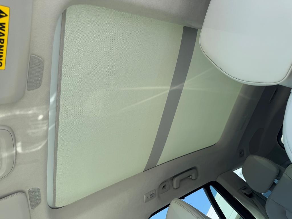 new 2025 Volvo XC90 car