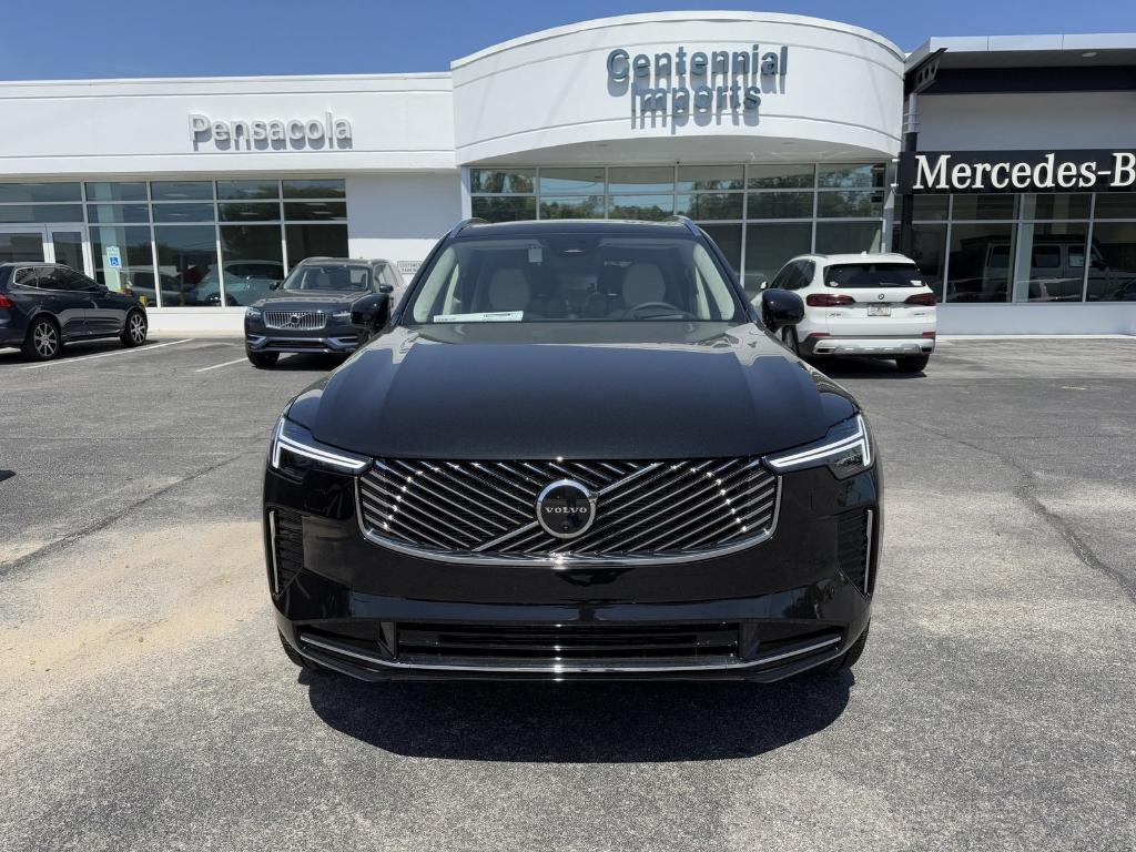 new 2025 Volvo XC90 car
