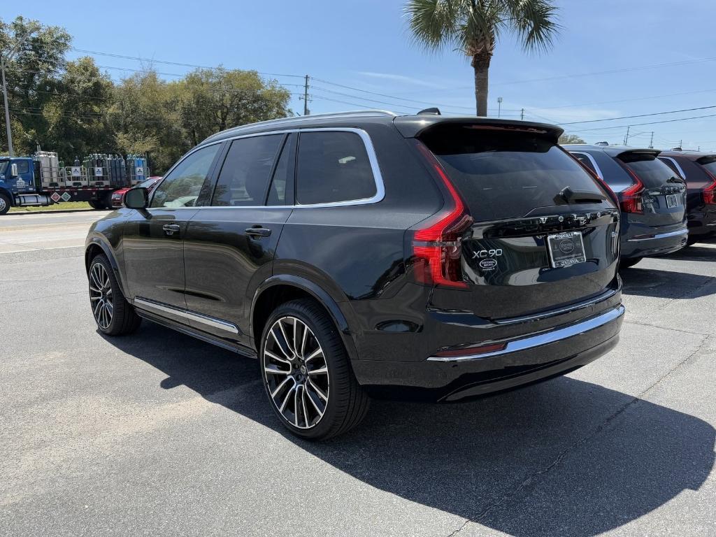 new 2025 Volvo XC90 car