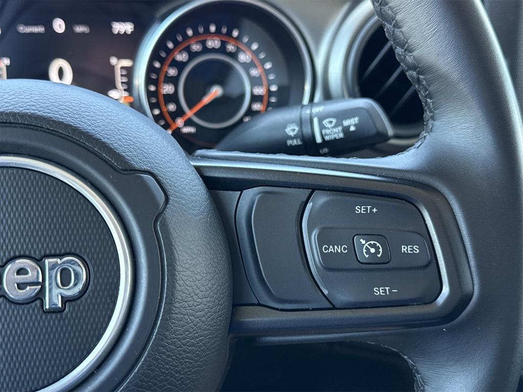 used 2022 Jeep Gladiator car, priced at $33,500