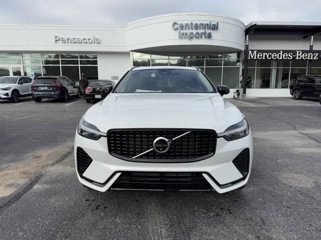 new 2025 Volvo XC60 Plug-In Hybrid car