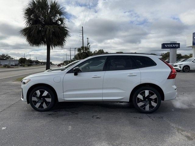 new 2025 Volvo XC60 Plug-In Hybrid car