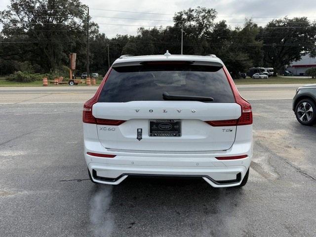new 2025 Volvo XC60 Plug-In Hybrid car
