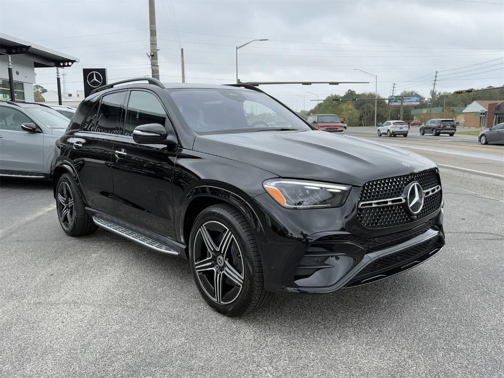 new 2025 Mercedes-Benz GLE 450 car