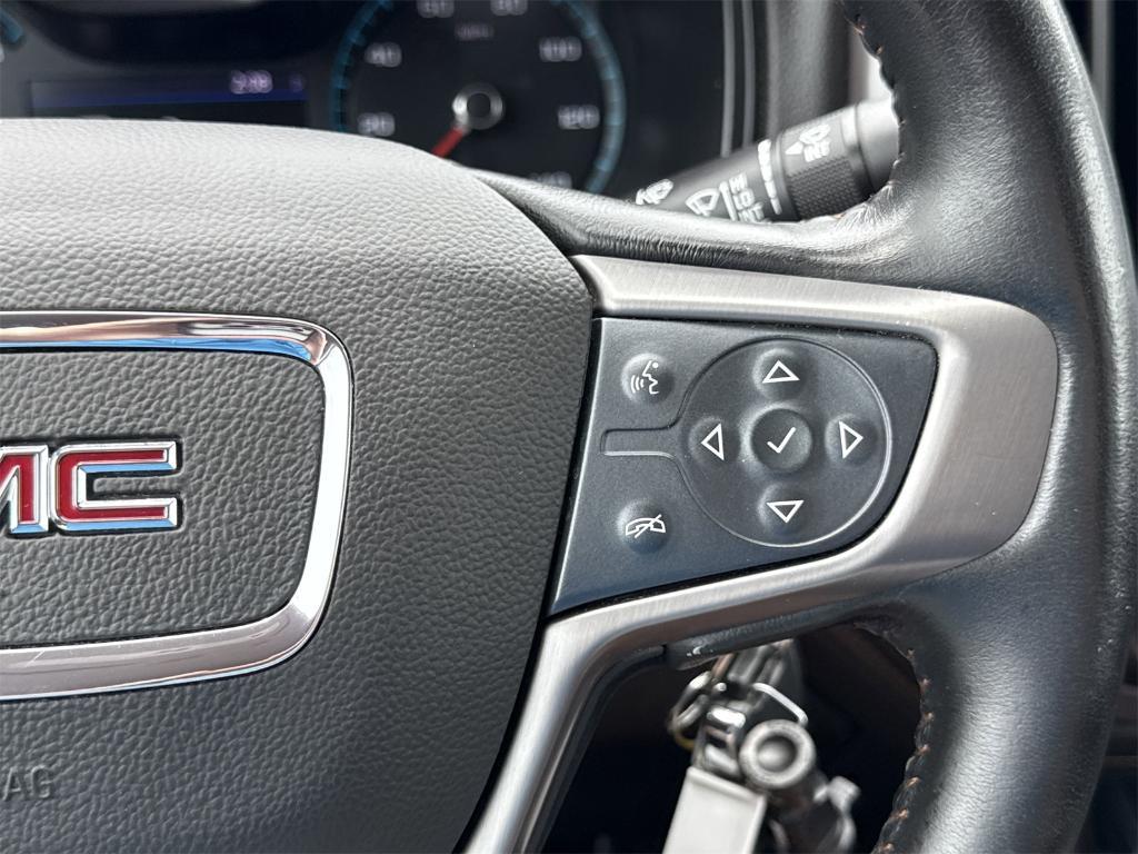 used 2022 GMC Canyon car, priced at $35,000
