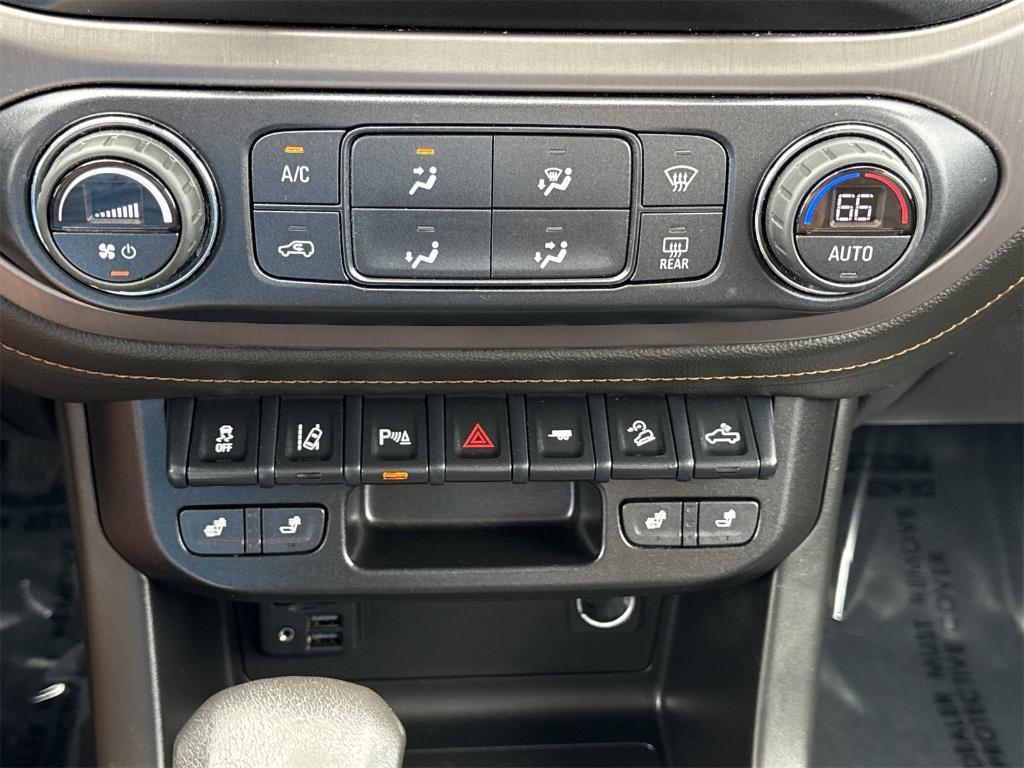 used 2022 GMC Canyon car, priced at $35,000
