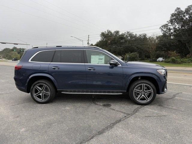 new 2025 Mercedes-Benz GLS 450 car