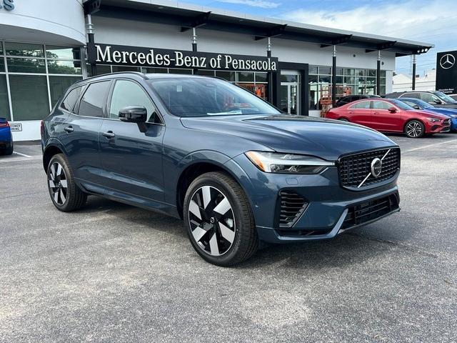 new 2025 Volvo XC60 car