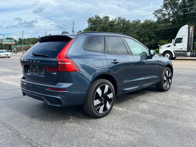 new 2025 Volvo XC60 car