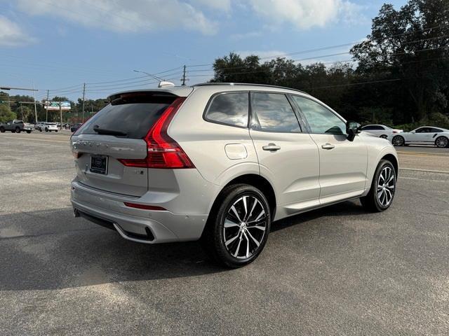 new 2025 Volvo XC60 car