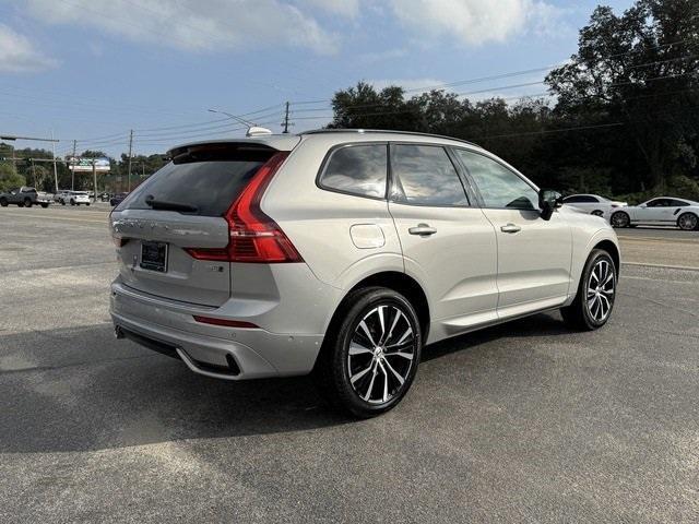 new 2025 Volvo XC60 car
