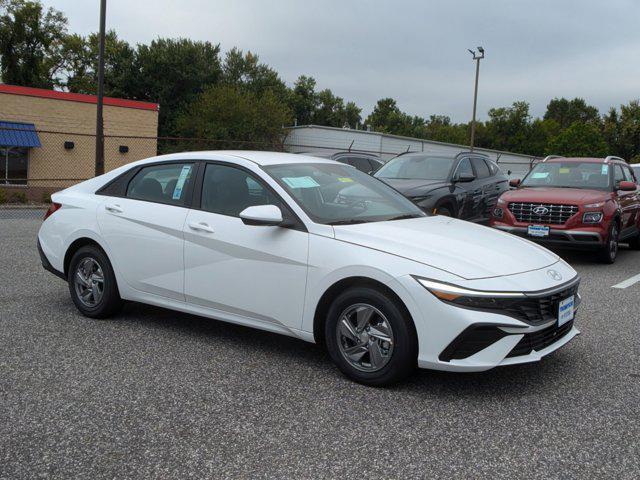 new 2024 Hyundai Elantra car, priced at $23,042