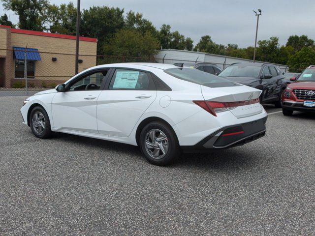 new 2024 Hyundai Elantra car, priced at $23,042