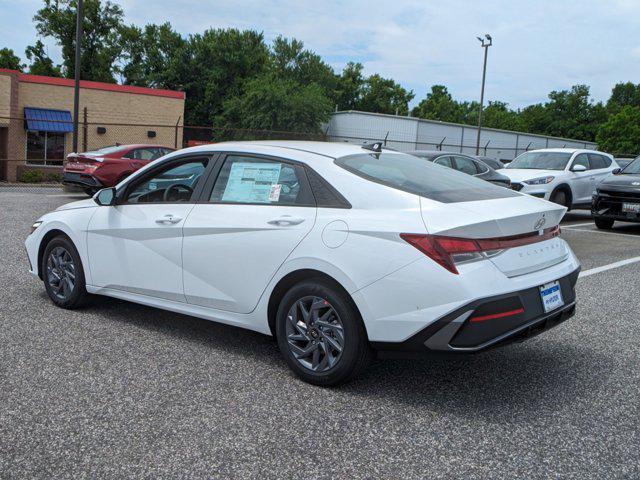 new 2024 Hyundai Elantra car, priced at $25,136