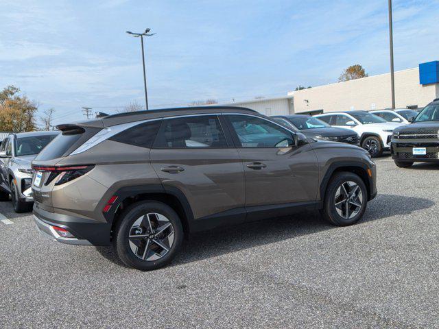 new 2025 Hyundai Tucson Hybrid car, priced at $37,679