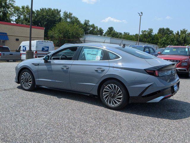 new 2024 Hyundai Sonata Hybrid car, priced at $32,505