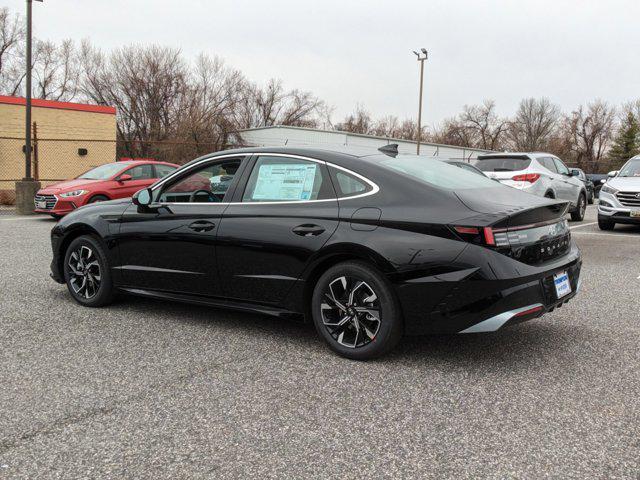 new 2024 Hyundai Sonata car, priced at $27,599