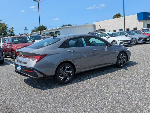 new 2024 Hyundai Elantra car, priced at $27,771