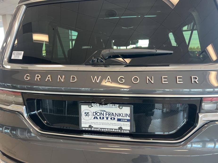 new 2024 Jeep Grand Wagoneer L car, priced at $118,090