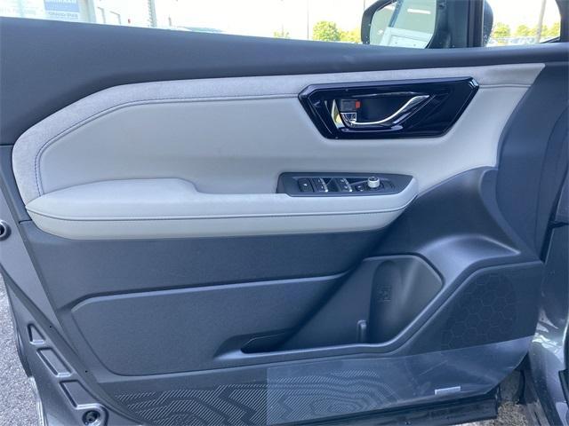 new 2025 Subaru Forester Hybrid car, priced at $42,382