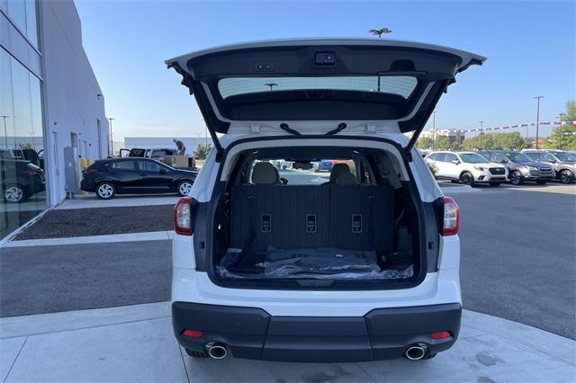 new 2025 Subaru Ascent car, priced at $39,574