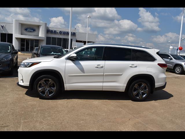 used 2018 Toyota Highlander car, priced at $26,988